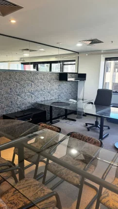 Imagem Sala comercial para locação ou venda /Edifício Alphaville / Metropolitana