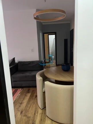 Imagem Apartamento com 78m² todo reformado a venda na Barra da Lagoa em Ubatuba, 2 dormitórios, 2 banheiros, 1 vaga.