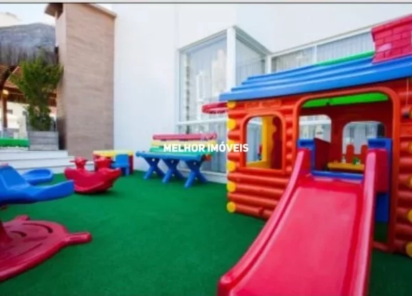 Imagem Apartamento Alto Padrão à Venda com 03 Suítes, Localizado no Centro de Balneário Camboriú - SC