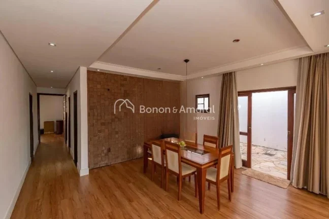 Imagem Com 219 m², esta casa oferece a combinação perfeita de conforto, sofisticação e qualidade de vi...