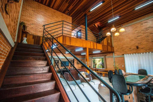 Imagem Chácara com 8 Quartos à Venda, 34.000 m² em Bateias - Campo Largo