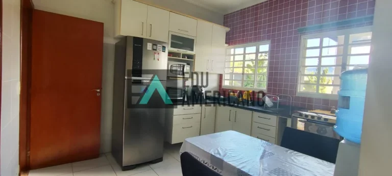 Imagem casa Maristela próxima da Lucas Atibaia 3 dorm vista da pedra