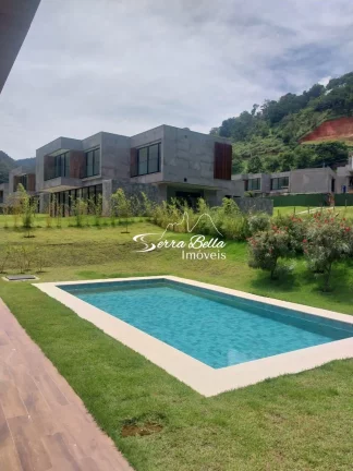 Imagem Terreno Plano em Condomínio em Corrêas, Petrópolis/RJ