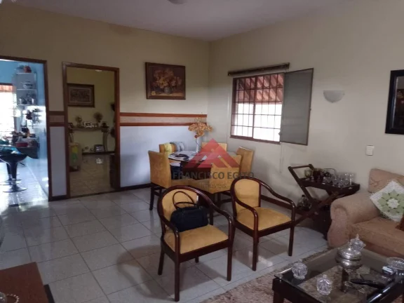 Imagem Casa com 3 dormitórios à venda, 160 m² por R$ 200.000,00 - Bom Retiro - São Gonçalo/RJ