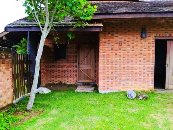 Imagem Comprar casa com 4 dormitórios em Guarujá SP, Casa em condomínio fechado em Guarujá SP
