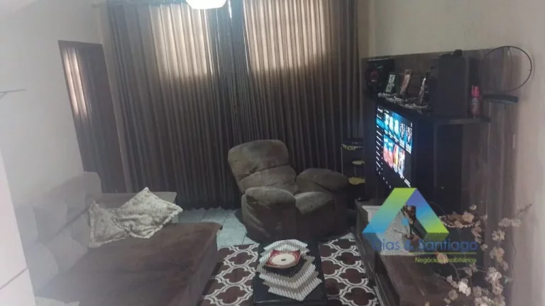 Imagem SANTO ANDRÉ CASA 145M², com Edicula, espaço gourmet com churrasqueira ótima localização e valor !!!