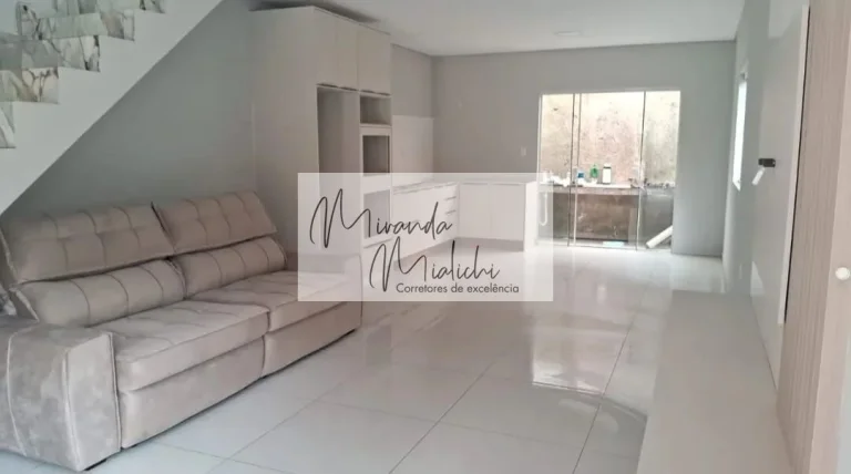 Imagem Casa à venda no bairro São João do Rio Vermelho - Florianópolis/SC