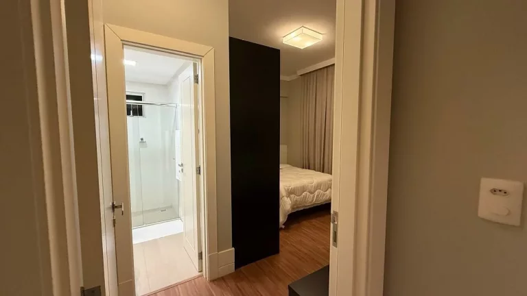 Imagem Cobertura com 4 dormitórios à venda sendo 4 suítes, 300 m² por - R$ 9.500.000,00 - Barra Sul - Bal. Camboriú/SC