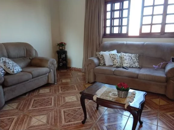 Imagem Ótimo sobrado a venda no Inocoop em Tatuí/SP - com ponto comercial