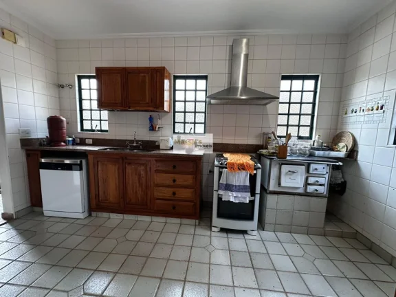 Imagem Chácara à venda em Campinas, Village Campinas, com 3 quartos, 255,43m2