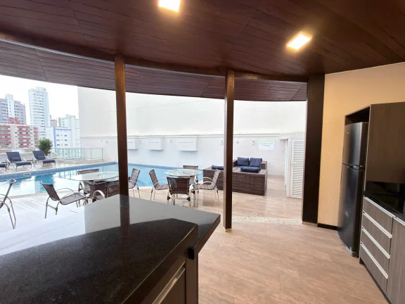 Imagem Apartamento com 3 dormitórios sendo 3 suítes e 3 vagas de garagem em Balneário Camboriú/SC