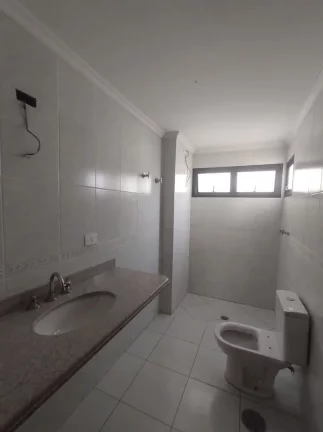 Imagem Apartamento a venda com 136 m² na região central de Piracicaba, sala para 3 ambientes com sacada, ...