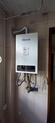 Imagem Apto de 3 quartos, dependencia no centro de Nova Friburgo a VENDA.