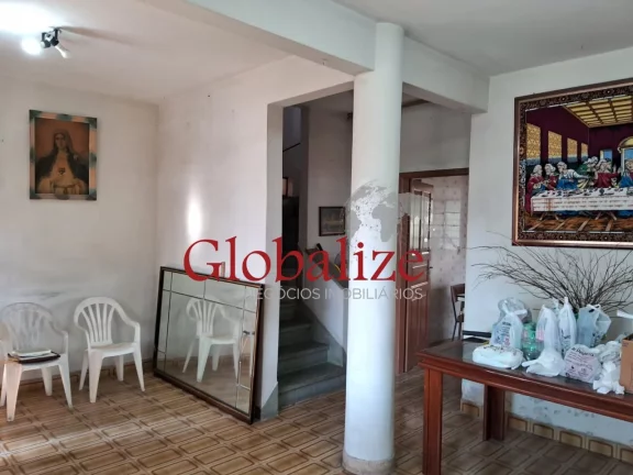 Imagem Amplo Sobrado em Santos no bairro da Aparecida próximo ao canal 5 por R$ 1.500.000,00