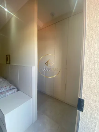 Imagem Casa Sobrado, 3 Dormitórios (sendo 1 suíte), 165m², Jardim das Industrias.