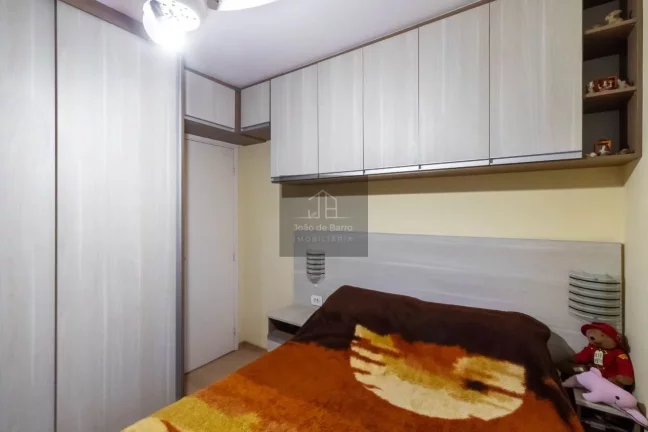 Imagem Apê Reformado 2 dorm 1 vg perto metro