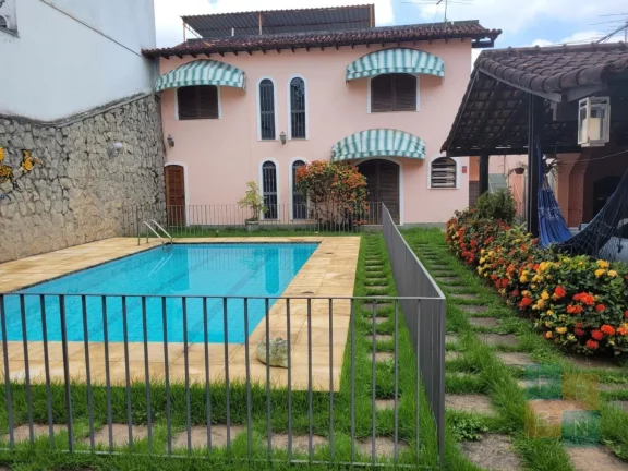 Imagem Casa para Locação em Rio de Janeiro / RJ no bairro Pechincha