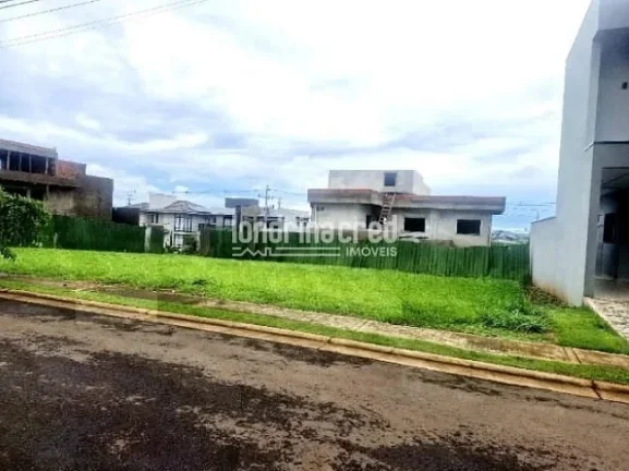 Imagem Terreno à Venda no Condomínio Golden Park 2 com 250 m² de Área Total e Excelente Potencial de Valorização