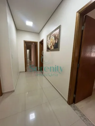 Imagem Casa Térrea para locação no Condomínio Royal Forest - R$8.000,00/mes - Nova Esperança - Londrina/PR