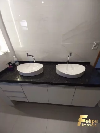 Imagem CASA DUPLEX EM PONTO ESTRATÉGICO EM ITAPEBUSSU / GUARAPARI - ES