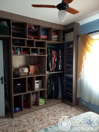 Imagem Sobrado para Venda em Santo André / SP no bairro Vila guarará