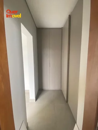 Imagem Casa de alto padrão em condomínio na Quinta da Mata, Ribeirão Preto-SP! 3 quartos, 3 suítes, 1 sala e 4 vagas de garagem!