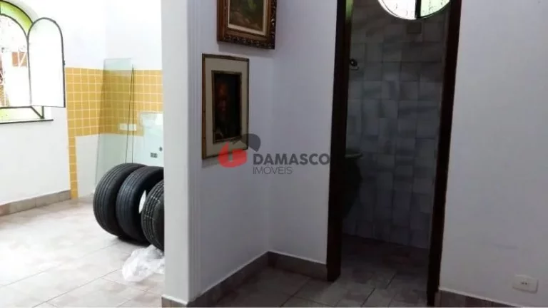 Imagem Sobrado à venda 3 Quartos, 1 Suite, 2 Vagas, 350M², Barcelona, São Caetano do Sul - SP