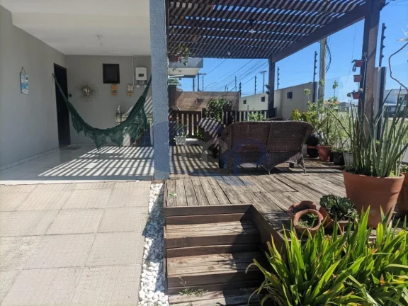 Imagem Sobrado á venda com 3 dormitórios na Stan em Torres/RS