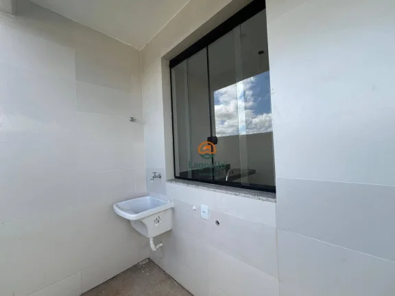 Imagem Casa com 2 dormitórios à venda, 86 m² por R$ 529.000 - Jardim Imperial - Lagoa Santa/MG