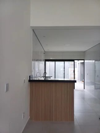 Imagem Casa à venda em Sorocaba-SP, Jardim Ibiti do Paço: 3 quartos, 1 suíte, 3 salas, 2 vagas de garagem, 101,35m².