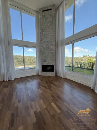 Imagem Belíssima Casa Recém Construída em Campos do Jordão