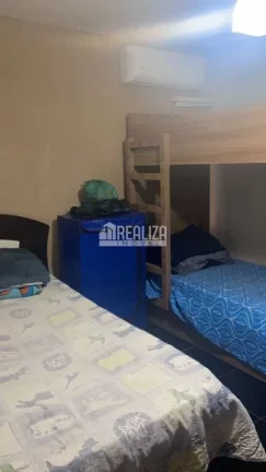 Imagem Casa à Venda no bairro Residencial Morumbi, em Uberaba: 3 Dormitórios e Piscina