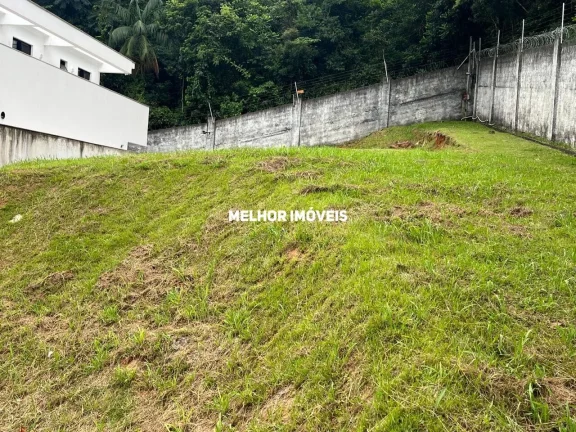 Imagem Terreno á venda em Condomínio fechado localizado em Balneário Camboriú