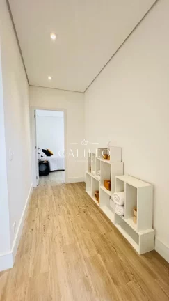 Imagem Vende Sobrado de Alto Padrão Estilo Europeu no Condomínio Brisas | Jardim Novo Mundo | Jundiaí | São Paulo
