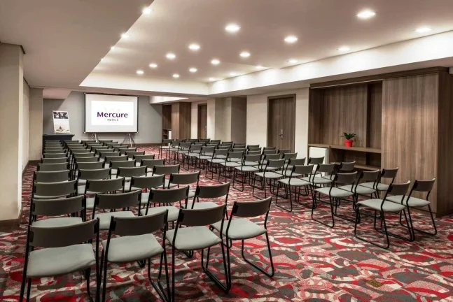 Imagem Flat disponível para venda no Mercure São Paulo Moema Times Square Hotel, com 42m², 1 dormitório e 1 vaga de garagem