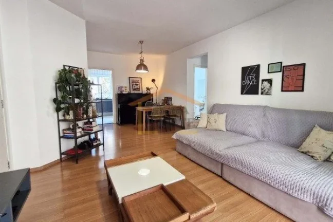 Imagem Apartamento com 116m², 3 dormitórios, sendo 1 suite, 3 banheiros, sendo 1 lavabo. Sala para dois a...