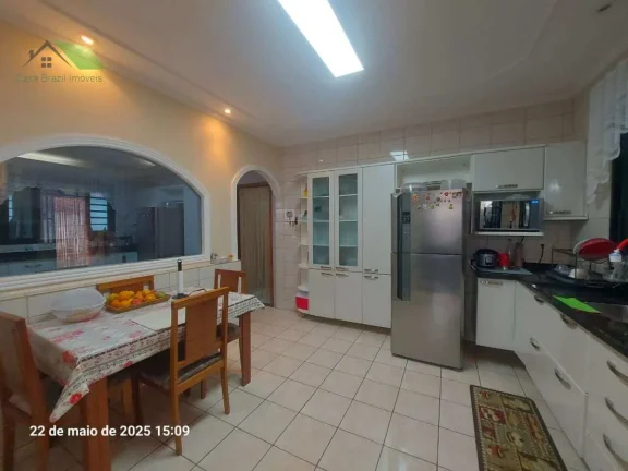 Imagem Chácara dos Sonhos às Margens do Rio Guaió – 8.000,00 m2 de Natureza e Conforto!
