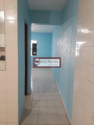 Imagem Casa à Venda no Jardim Guanhembu, SP - 2 Quartos, 2 Banheiros