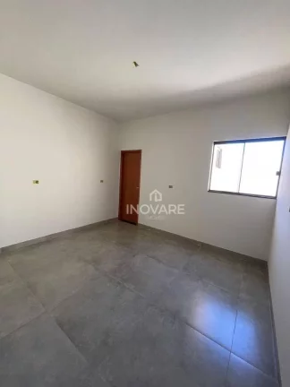 Imagem Casa com 3 dormitórios à venda, 88 m² por R$ 315.000,00 - Parque Vale dos Buritys III - Itumbiara/GO