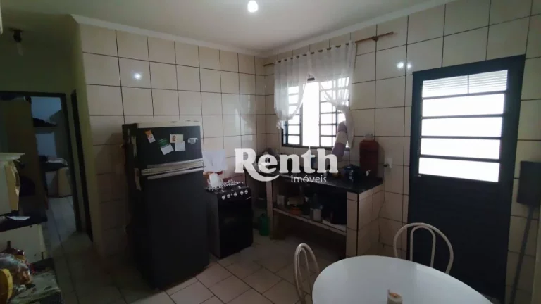 Imagem Casa com 2 dormitórios à venda, 100 m² por R$ 280.000 - Jardim Residencial das Palmeiras - Rio Claro/SP