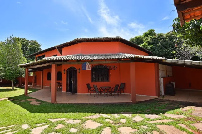 Foto do imóvel: Casa em Condomínio para Venda em Brasília, Setor Habitacional Tororó (Jardim Botânico), 6 dormitórios, 3 suítes, 5 banheiros, 4 vagas