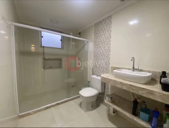 Imagem Casa duplex, 5 quartos, Condomínio dos Pássaros - Cabo Frio
