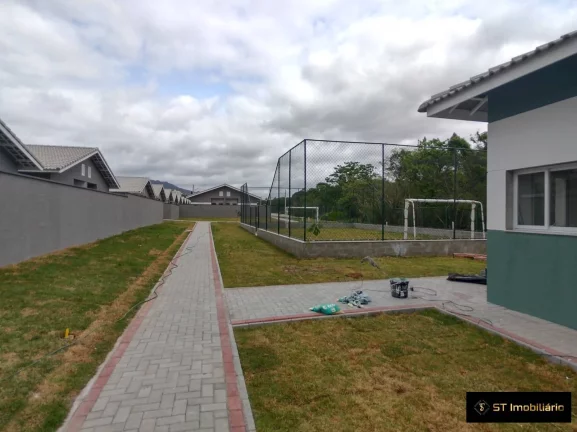Imagem Oportunidade De Casa Em Condominio na Cidade De Atibaia
