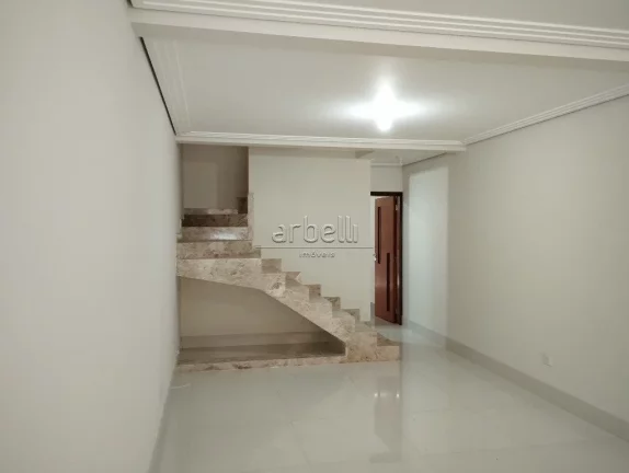 Imagem Sobrado com 170 metros quadrados, 3 dormitórios sendo os três suítes, sendo uma com varanda, ampl...