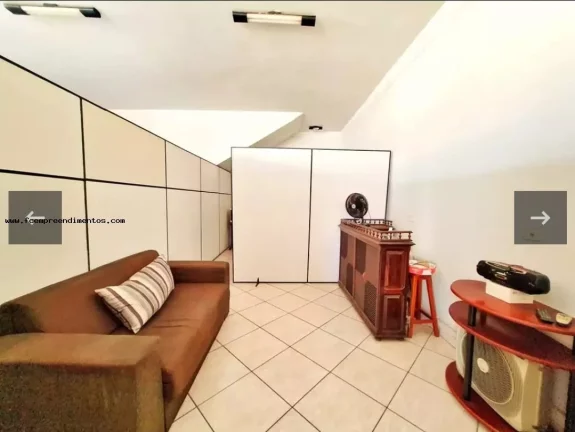 Imagem Salão Comercial para Locação em Limeira, Vila Queiroz, 2 banheiros, 3 vagas