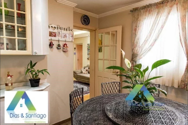Imagem Apartamento alto padrão em 230m² sendo uma unidade por andar com 4 suítes, 4 vagas de garagem em localização privilegiada a 650mts Metrô Chácara Klabin