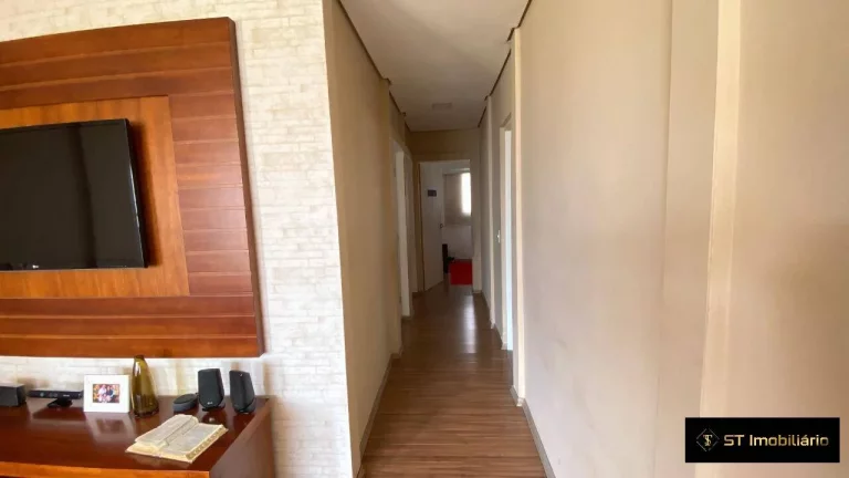 Imagem Chácara à venda em Atibaia/SP com 2 casas - Bairro do Tanque, por 780mil!