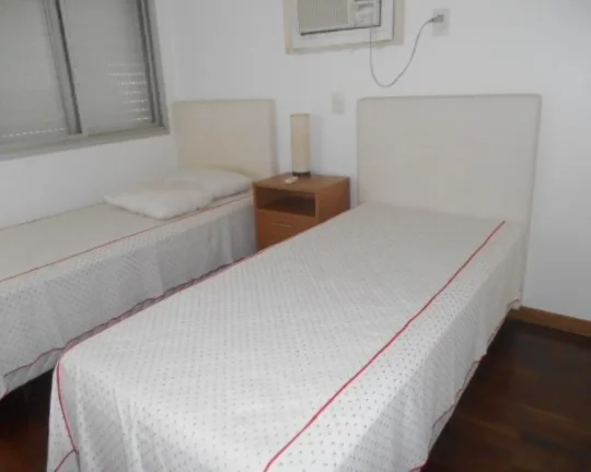 Imagem Apartamento à venda em Guarujá-SP, Pitangueiras: 3 quartos, 1 suíte, 190m² de área!