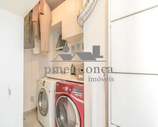 Imagem Apartamento de 115m² reformado, com sala ampla e moderna, em frente ao Shopping Higienópolis.