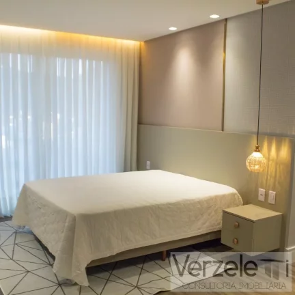 Imagem Casa em Condomínio para Venda em Balneário Camboriú / SC no bairro Barra